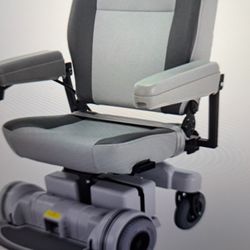 Hooveround Electric Wheelchair Model #MPV5