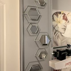 Hexagon Mirror