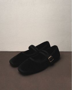 Cute Ballet Flats Size 7