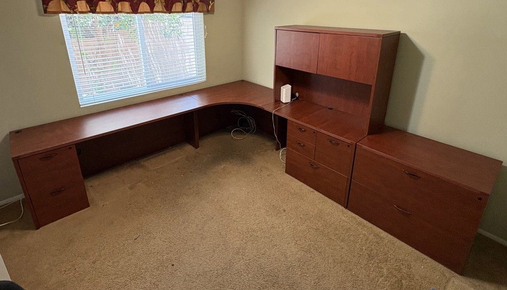 Desk, Hutch, File Cabinets, Office Chair