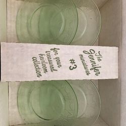 Vintage-Mosser Glass-The Jennifer Miniatures. 4 plates