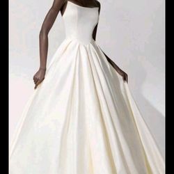 New Wedding Dress Set Bouquet And Veil
