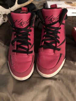 Girls size 5.5 Jordans