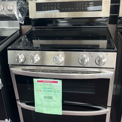 Stove Double Oven New Open Box 
