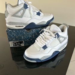 Jordan 4 Midnight Navy