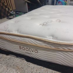 Saatva Classic Twin XL Mattress 