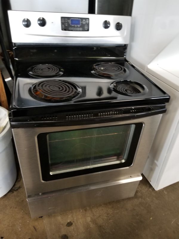 30" Whirlpool coil electric stove for Sale in Worcester, MA OfferUp