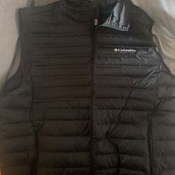 Columbia  Vest