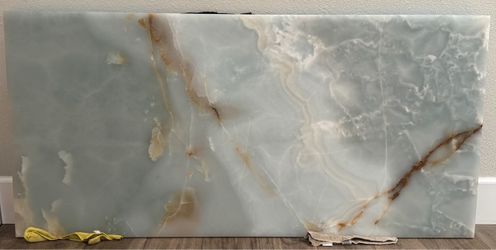 Onyx stone table