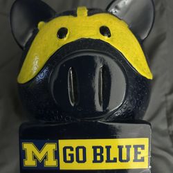 UofM Piggy Bank