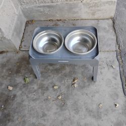 Dog dish