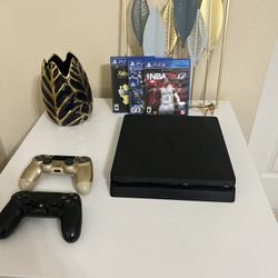 PS4 Slim Play Station Bundle 