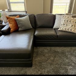 Like New Gray Leather Sectional 