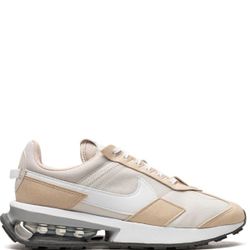 Nike Air Sandbone 9.5 Women's Shoe