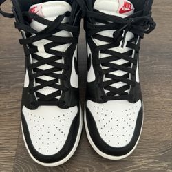 Nike Dunk High Panda
