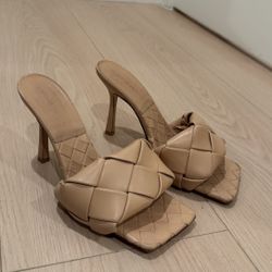 Bottega Veneta Woven Leather Mule Stiletto Heels 