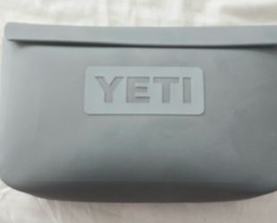Yeti sidekick dry storage
