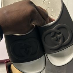 Gucci Slides Brand New 