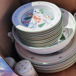 Sango Silent Night Christmas Dish Set