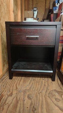 Night stand