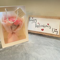 Valentine’s gifts (Soap flowers bouquet)