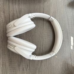 Bose QuietComfort Bluetooth Headphones