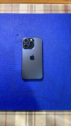 Iphone 15pro 1tb blue color unlocked