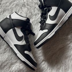Nike Dunk High Panda 