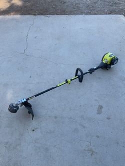 RYOBI 4-Stroke 30 cc Attachment Capable Straight Shaft Gas Trimmer