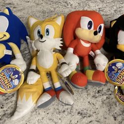 Brand New with Tag! Sonic The Hedgehog And Friends 12 Inch Plush 
