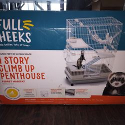 Full cheeks penthouse for ferrets