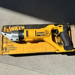 Dewalt 20 V 18 Gauge Swivel Head Double Cut Shear