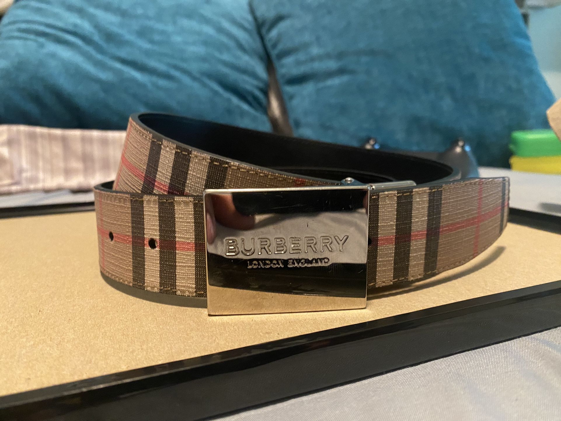 Burberry mens Belt