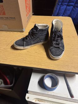 Women’s VANS Hi Tops - NAVY Blue