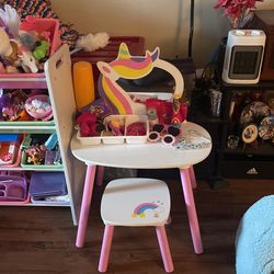 Unicorn Magic Vanity Set
