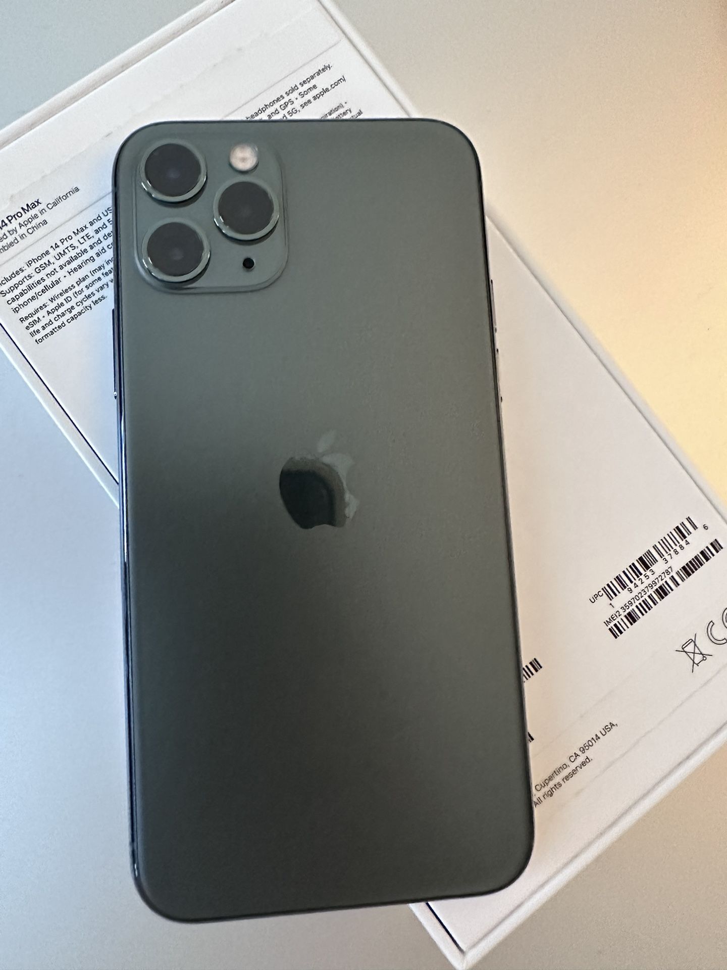 Iphone 11 Pro 64GB Green ANY CARRIER Cell phones & Accessories