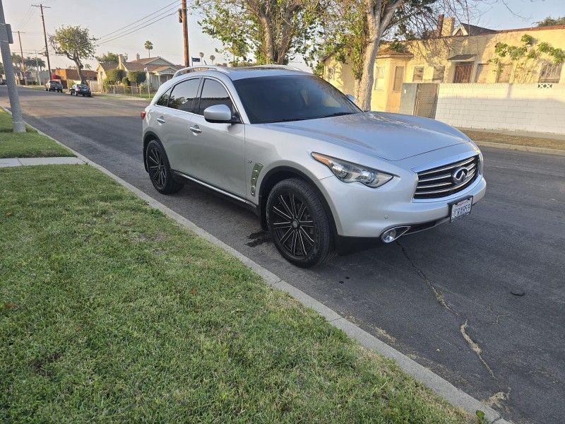 2014 Infiniti Qx70