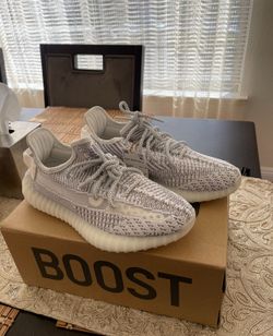 YEEZYS 350 V2 (New) 