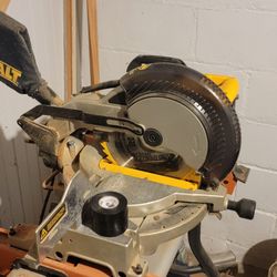 Dewalt Dw703 Miter SAW