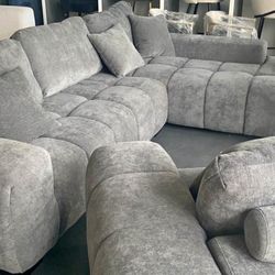 New Sectional In Box Buy Now Pay Later $39 Down No Credit Needed 