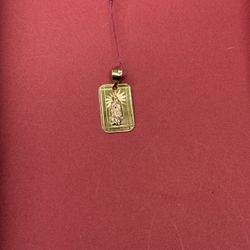 Virgin Mary Pendant 
