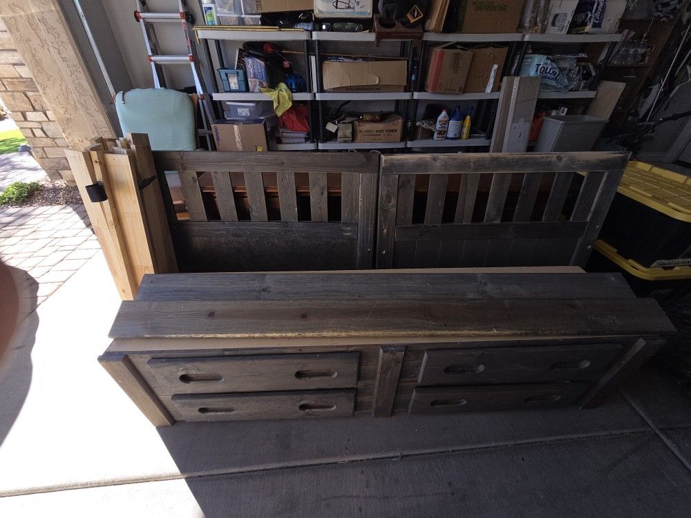 Twin Bed With Bottom Drawers