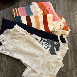 Xs/S 5 shirt bundle!