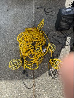 100’ construction string light extension cord