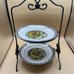 Longaberger Wrought Iron Pie Stand 