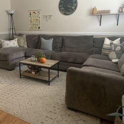 Bob’s Luxe Sectional Couch