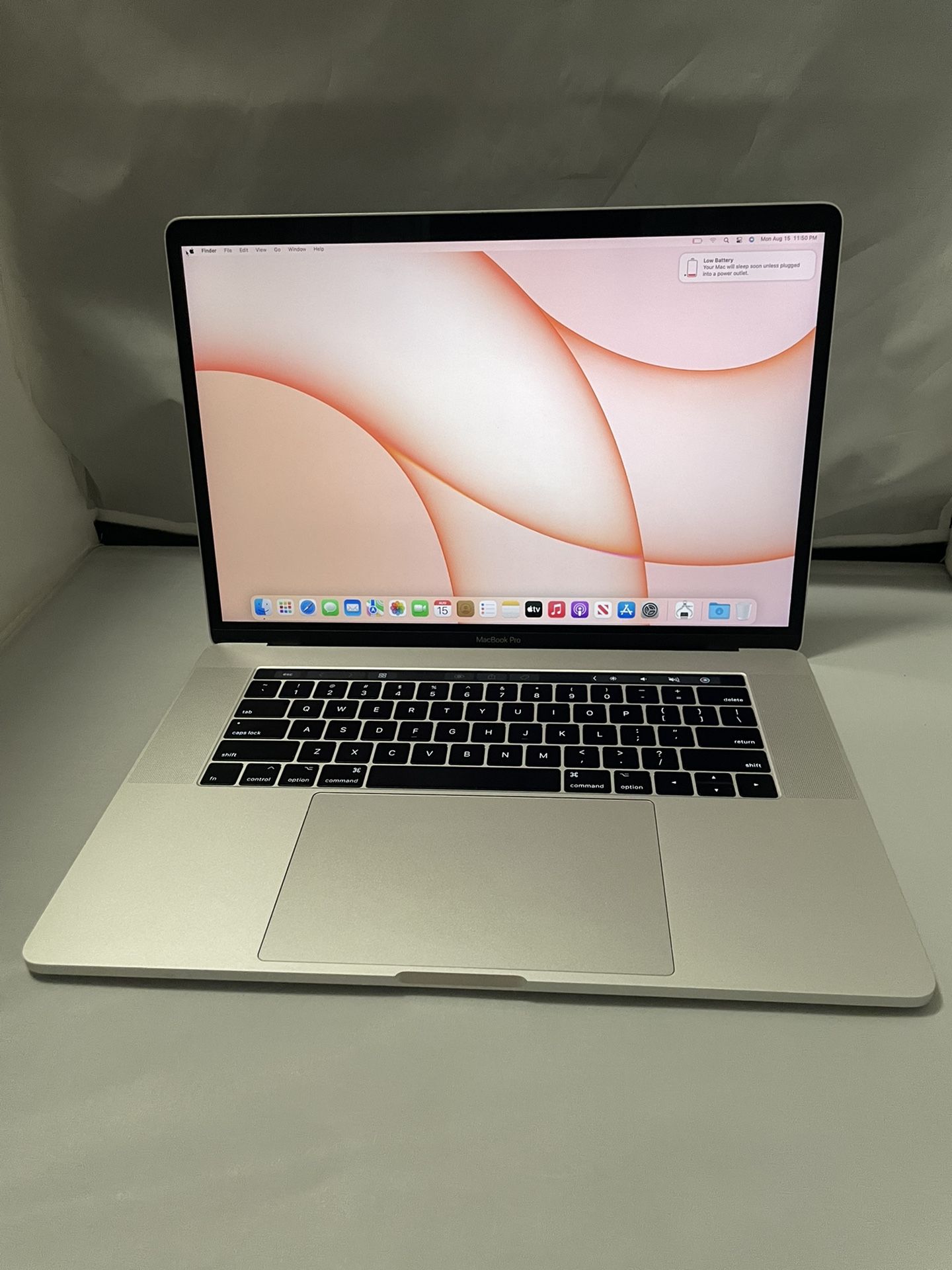 macbook pro2017 512GB シルバー MacBook Pro 2017 16GB/512GB touch