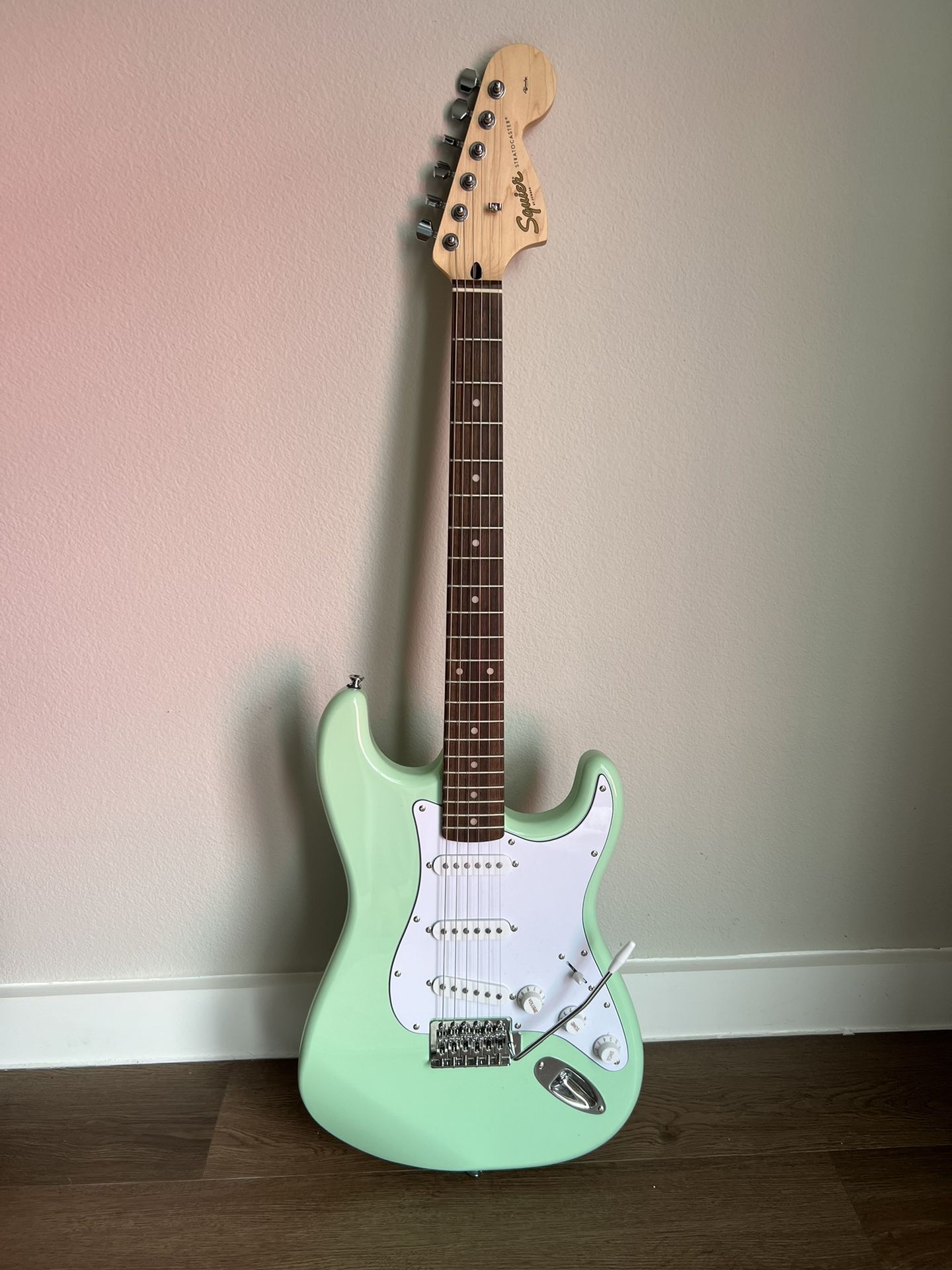Squier by Fender Electric Guitar 