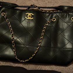 Channel Set Purse And Wallet