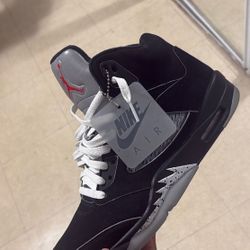 Jordan 5 Black Metallic Size 10.5